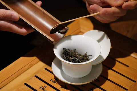 Cold Brew Tea vs. Hot Brew: Exploring Flavor & Brewing Guide