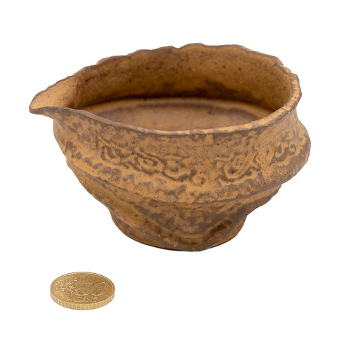 Strukturierte Keramik Gongdaobei mit geschnitztem Rand # 94559, 170ml