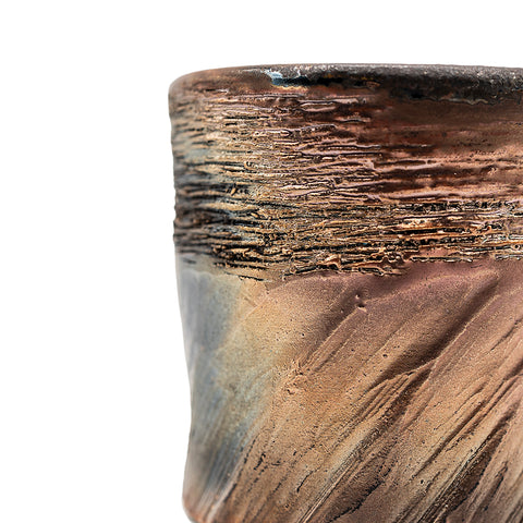 Tasse ronde colorée Dehua cuite au bois n° 94968