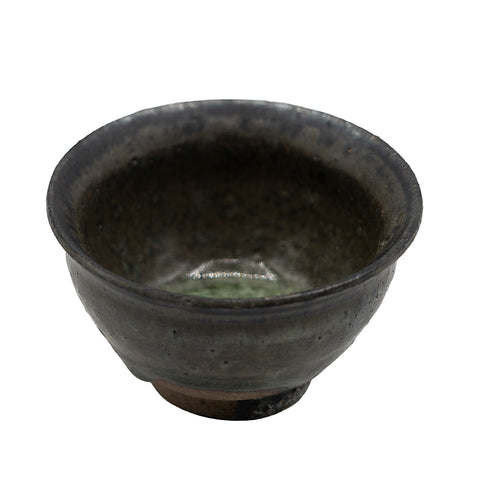 Taza de cerámica estilo Tenmoku, esmalte negro, cocida en horno de leña # 94724