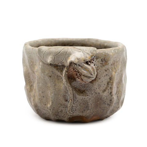 Handgemaakte theekom met bladdetail, Jingdezhen # 94726