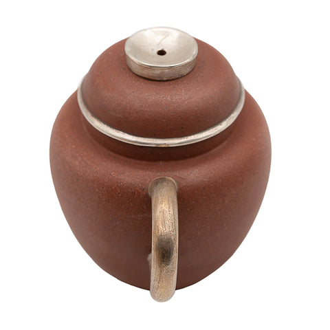 Théière en forme de perle émaillée rouge avec accents argentés # 94434