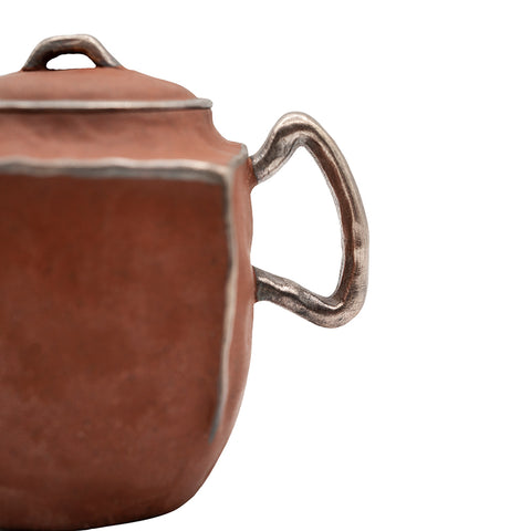 Théière carrée en argile rouge # 94436