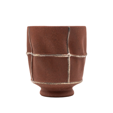 Taza Pellizcada de Barro Rojo con Incrustaciones de Plata # 94441