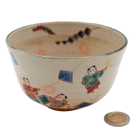 Japanse Matcha Chawan met met de hand geschilderde kinderen & vliegers # 94760