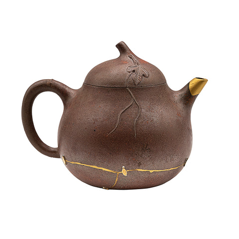Woodfired Yixing Teapot “Golden Leaf” # 95016