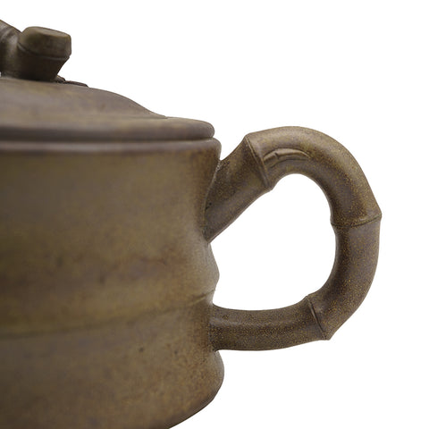 Wood-Fired Yixing Teapot with Bamboo Relief and Lid Figurine # 95102