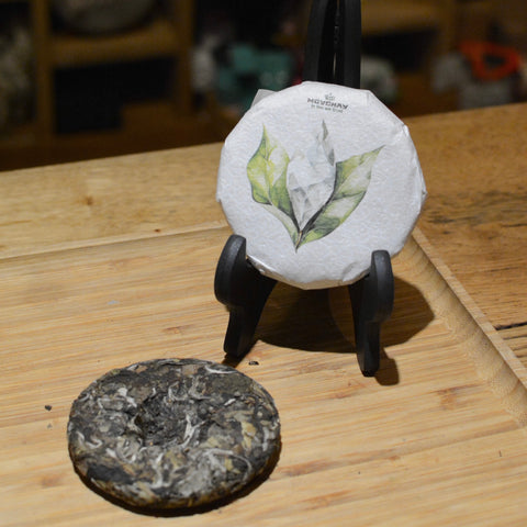 Crystal White Tea Cake (Harvest 2022, pressed in 2023) 50g