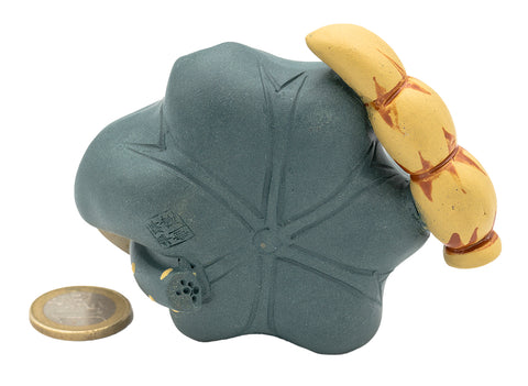 Lotus & Frog Teapet # 91368