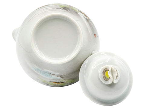 Japanese vintage porcelain teapot, handpainted # 93204