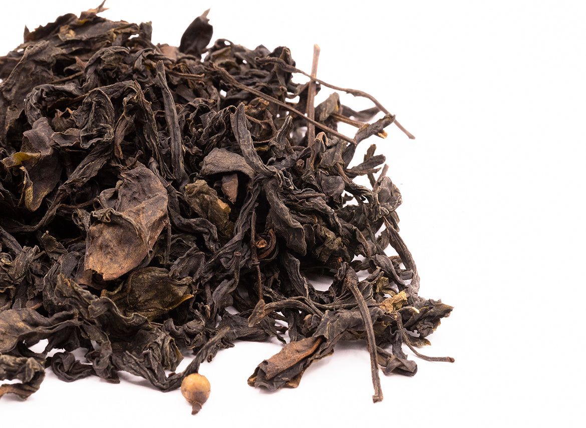 Feng Huang Rou nian Bai cha, rolled white tea from dancong cultivar, T ...
