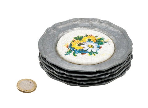 Staat voor de theekop, metaal/porselein # 93758