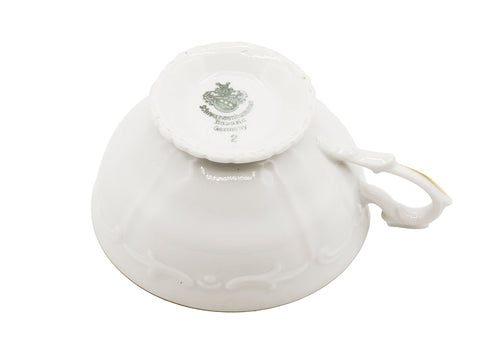 Tasse à thé en porcelaine avec la soucoupe  # 93835