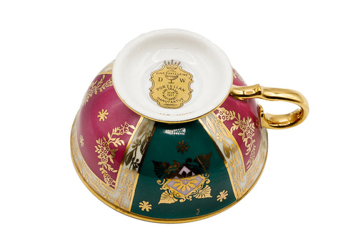 Tasse à thé en porcelaine avec la soucoupe  # 93838