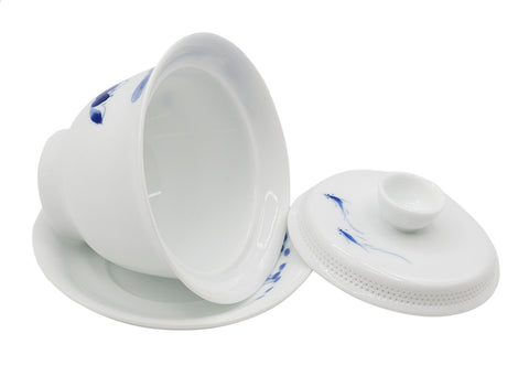 Hand-painted Porcelain Gaiwan with Elegant Blue Lotus Design # 93445