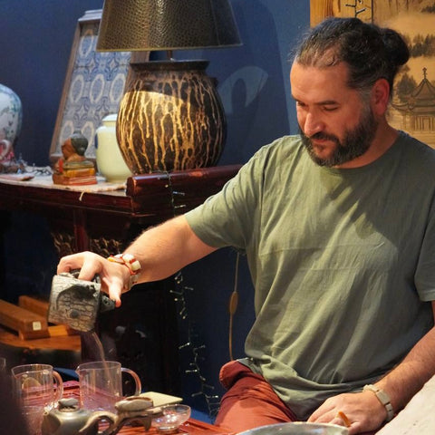 Besondere Seltene und Gereifte Tees Verkostung mit Sergey Shevelev in der Schweiz | 3. März | 16:00