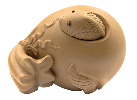 Every year there is a fish number one Teapet # 91153