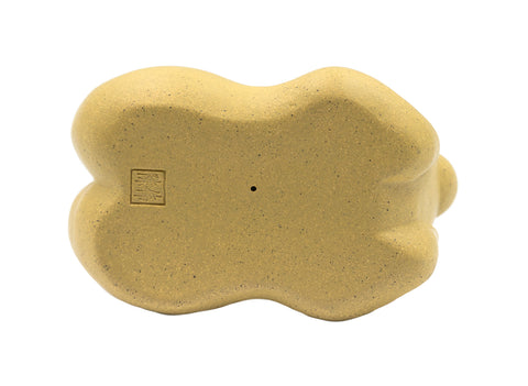 Bear on the stomach Teapet # 91163