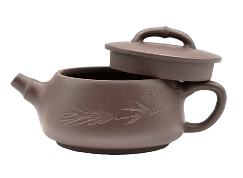 Yixing teapot # 91208