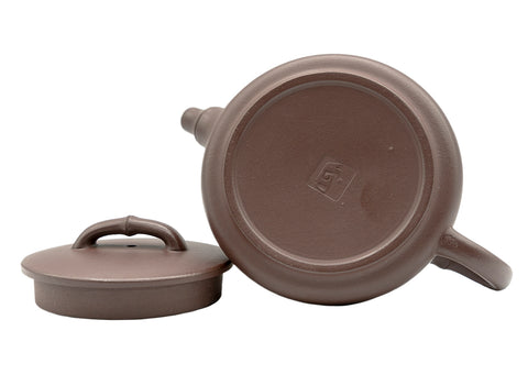 Yixing teapot # 91208