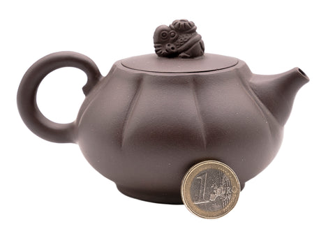 Blessing Yixing teapot # 91221