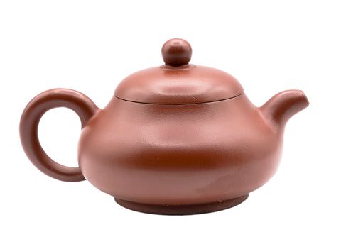 Cream Yixing teapot # 91222