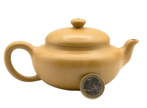 Be happy Yixing teapot # 91239