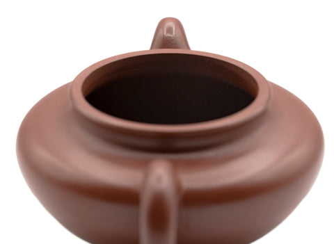 Bare antique Yixing teapot # 91253