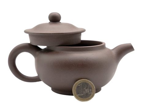 Big mouth Yixing teapot # 91265