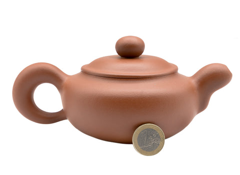 Changchun Pot Da Biangu Teapot # 91327 250 ml