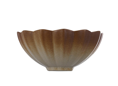 Low Petal-Shaped Tea Cup # 94391