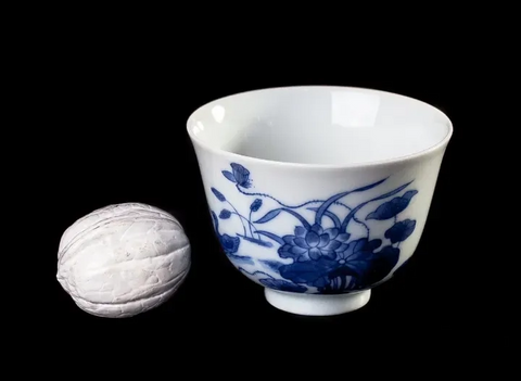 Tazza n. 26269, porcellana di Jingdezhen, pittura a mano, 65 ml.