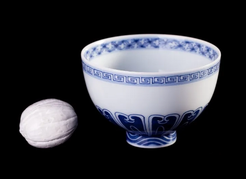 Beker # 26240, Jingdezhen-porselein, handbeschilderd, 95 ml.