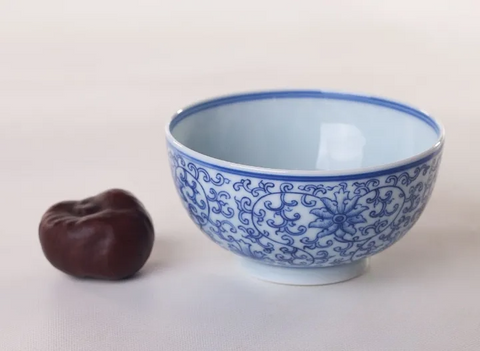 Cup # 26219, Jingdezhen porcelain, hand painting, 75 ml.