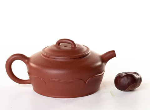 Teapot # 25748, yixing clay, 190 ml.