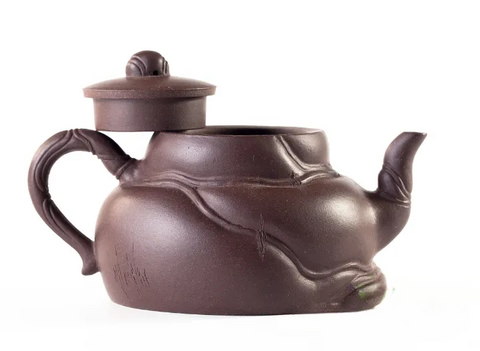 Teapot # 25499, yixing clay, 240 ml.