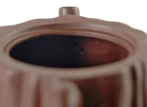Teapot # 22112, yixing clay, 186 ml.