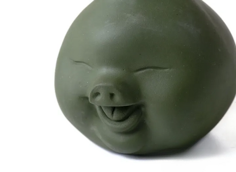 Teapet # 19113, clay