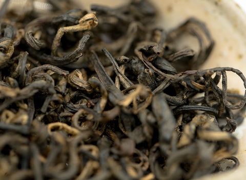 Black Red Roasted tea from Vietnam (26.03.2023, 10hrs fermented)