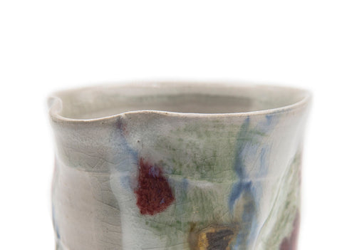 Gongdaobei # 90486 by Tineke van Gils, handpainted, stoneware, ashglaze
