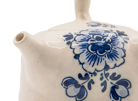 Kyusu teapot # 90472, Delft blue handpainted by Delft Blue master