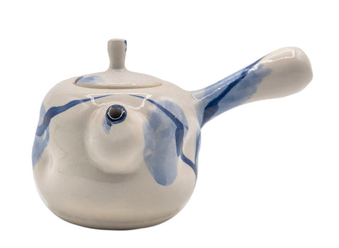 Kyusu teapot # 90475, delft blue, handpainted by Tineke van Gils 250 ml