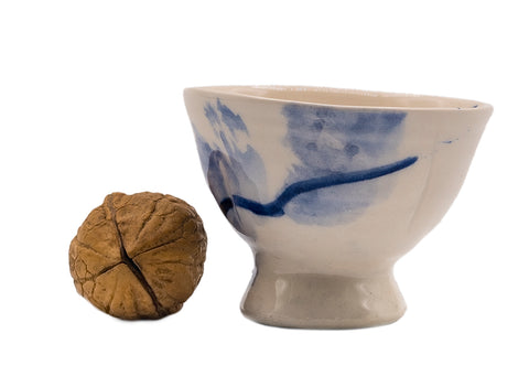 Teacup # 90469 Painted by Tineke van Gils