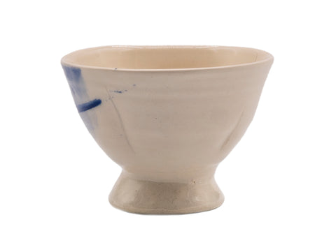 Teacup # 90469 Painted by Tineke van Gils