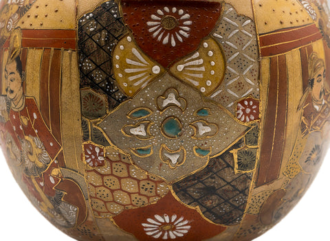 Vintage Sazumo teapot # 90391, hand painted, Japan