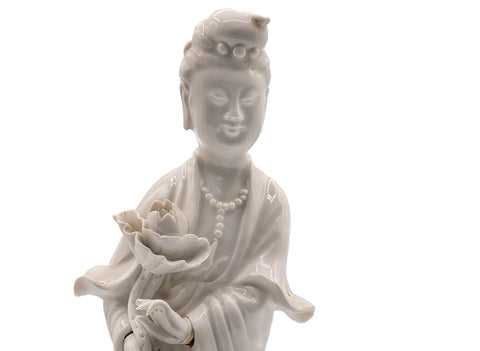 Guanyin statue, porcelain, Dehua, Fujian, vintage
