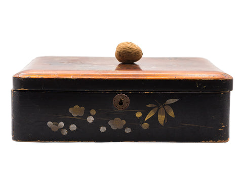 Hand painted wooden box #90321, Japan