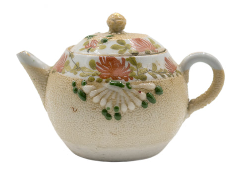 Japanese vintage teapot, handpainted, porcelain #90507