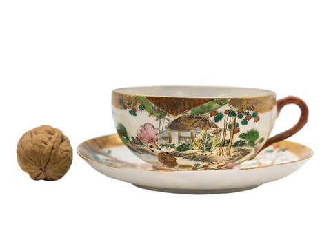 Japanese vintage handpainted porcelain cup #90517