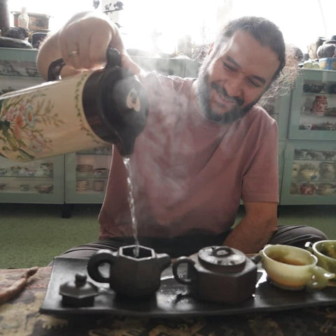 Gong Fu Cha Teeverkostung (pro Person / Gruppenpreis -30%)